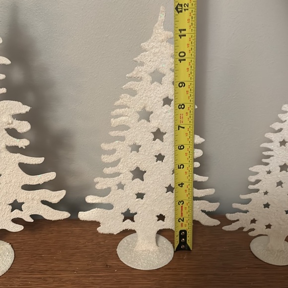 Metal Decorative Trees with Fake Snow - Picture 5 of 7